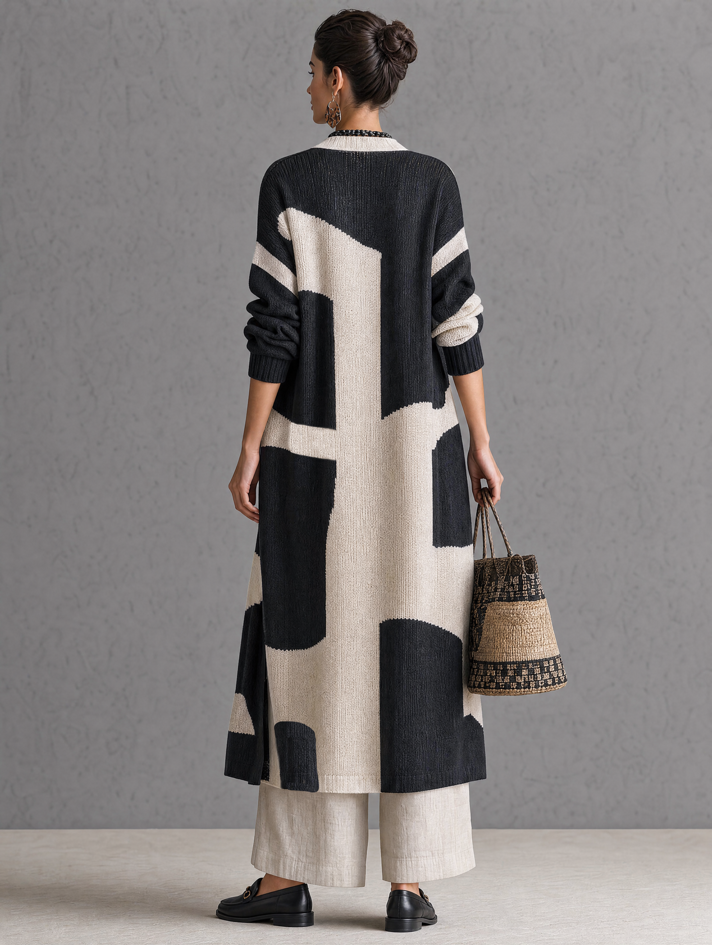 Benedetta | Cardigan Lungo in Maglia Bicolore, Nero e Crema