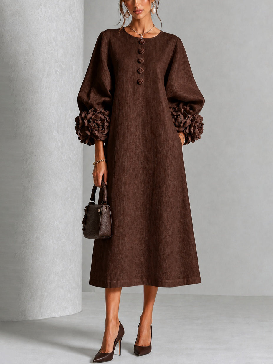 Abito midi in velluto marrone con bottoni, fantasia floreale e maniche decorative