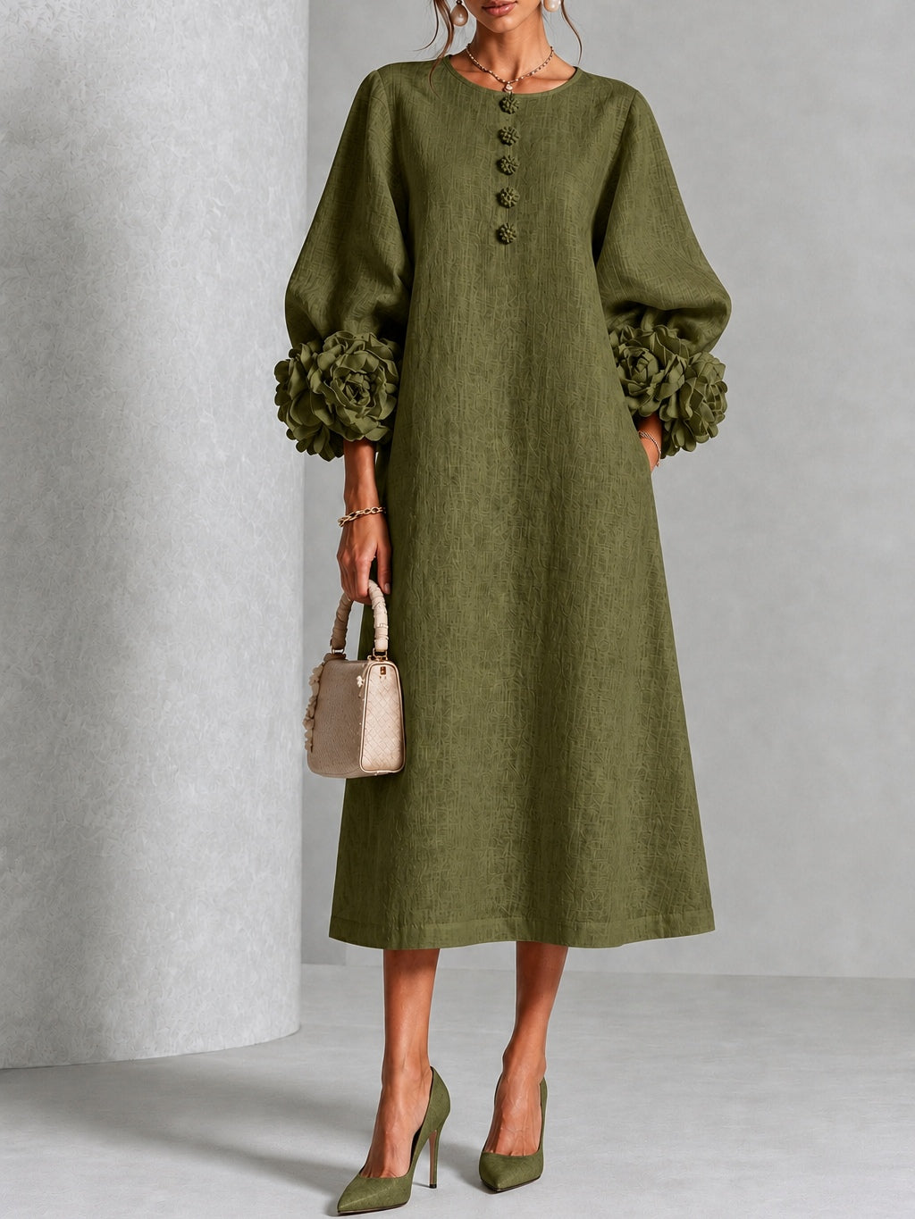 Abito midi a camicia floreale verde oliva con maniche floreali mozzafiato