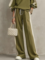 Felpa Verde Oliva con Collo Girocollo e Pantaloni Larghi con Coulisse Set Casual