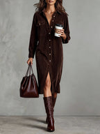 Abito Midi in Corduroy con Tasche a Doppio Petto e Bottone Singolo