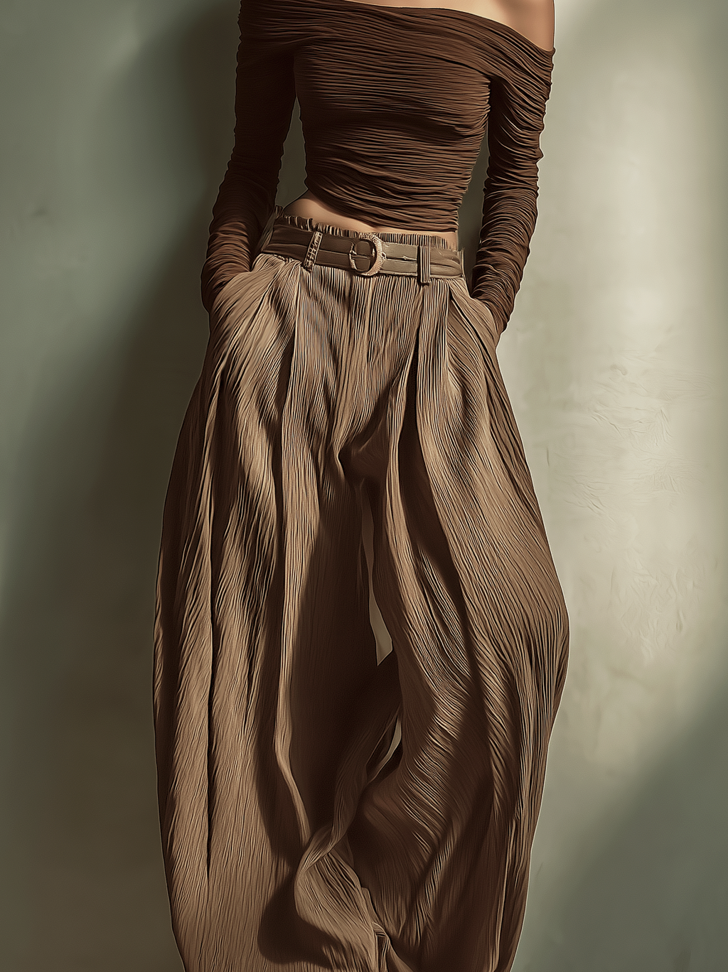 Top Fitted Lungo a Maniche Lunghe e Senza Spalline Marrone Scuro, alla Moda e Sexy, Abbinato a Pantaloni a Gamba Larga Coordinati (Cintura Non Inclusa) MDA1455K9AN