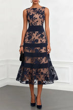 Vestito Midi Svasato Senza Maniche a Fiori in Rete Blu navy